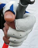 Dreiviertel-Handschuh im Cross-Skate-Shop